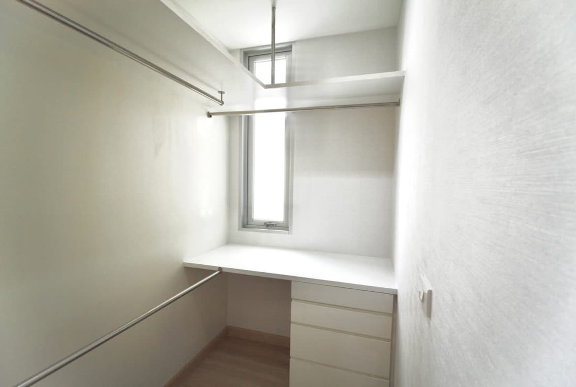 The Rajdamri Serviced Residence