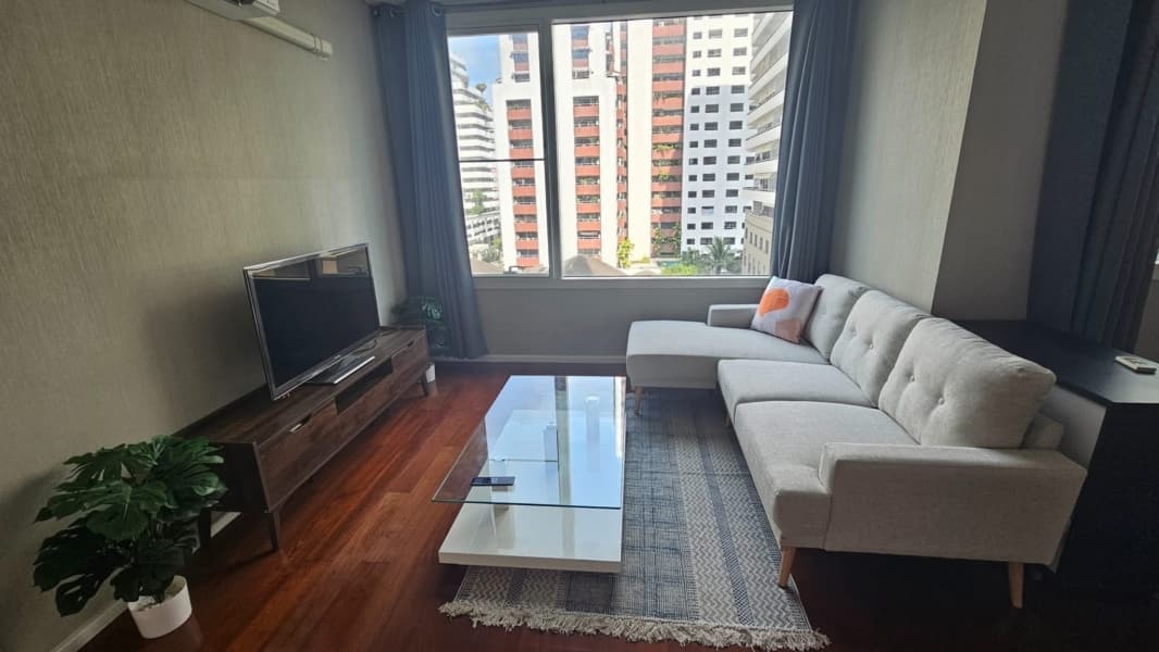 Wind Sukhumvit 23