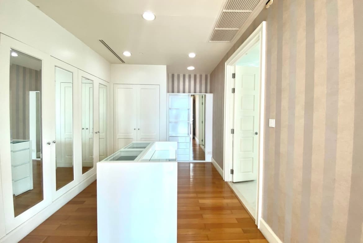 Royce Private Residences