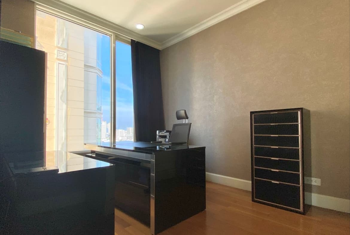 Royce Private Residences