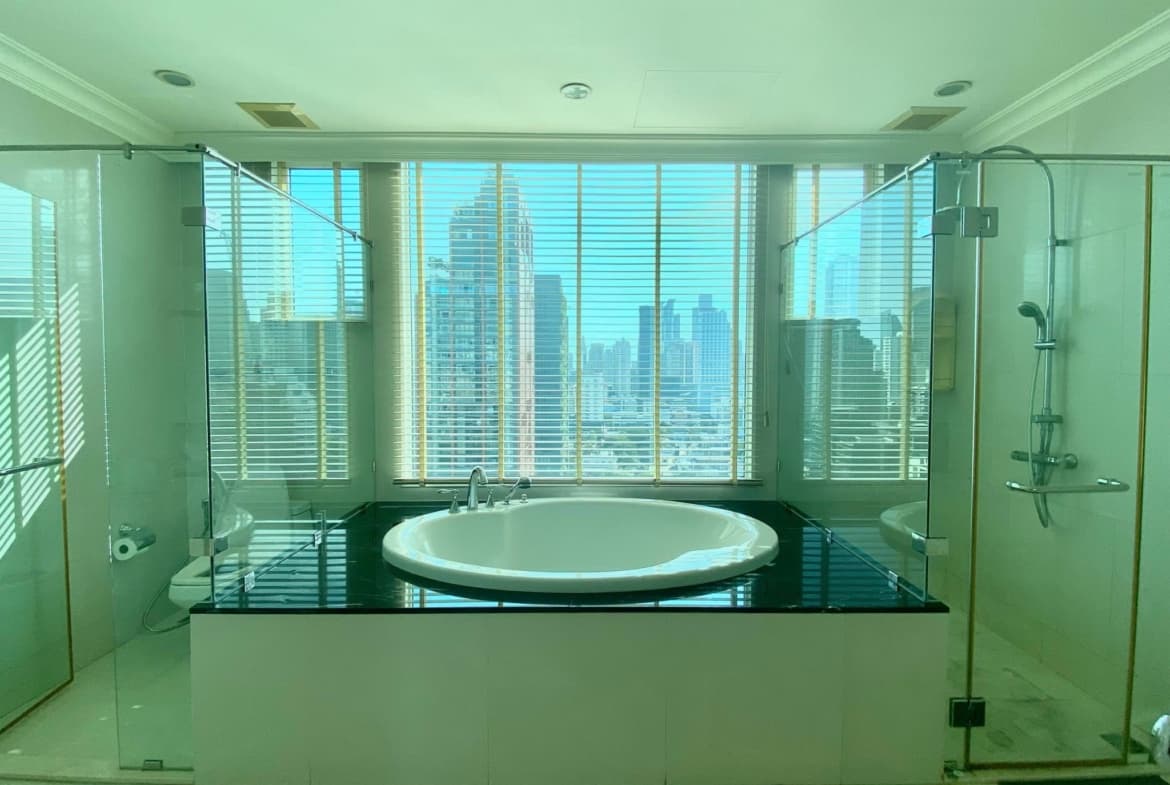 Royce Private Residences