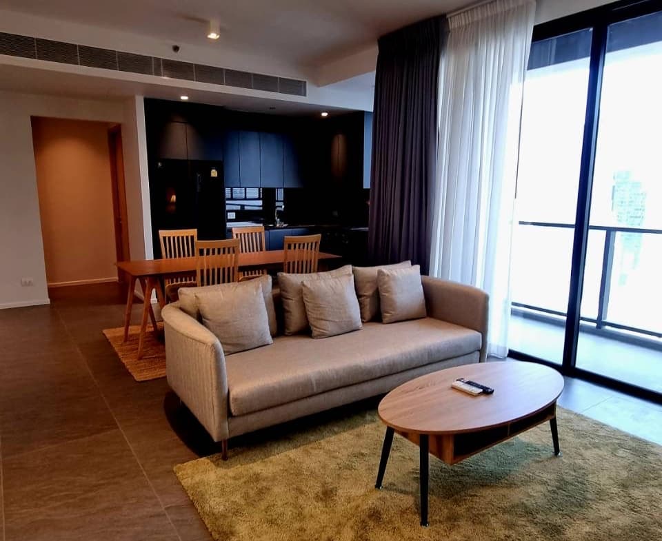 The Lofts Silom by Raimon Land