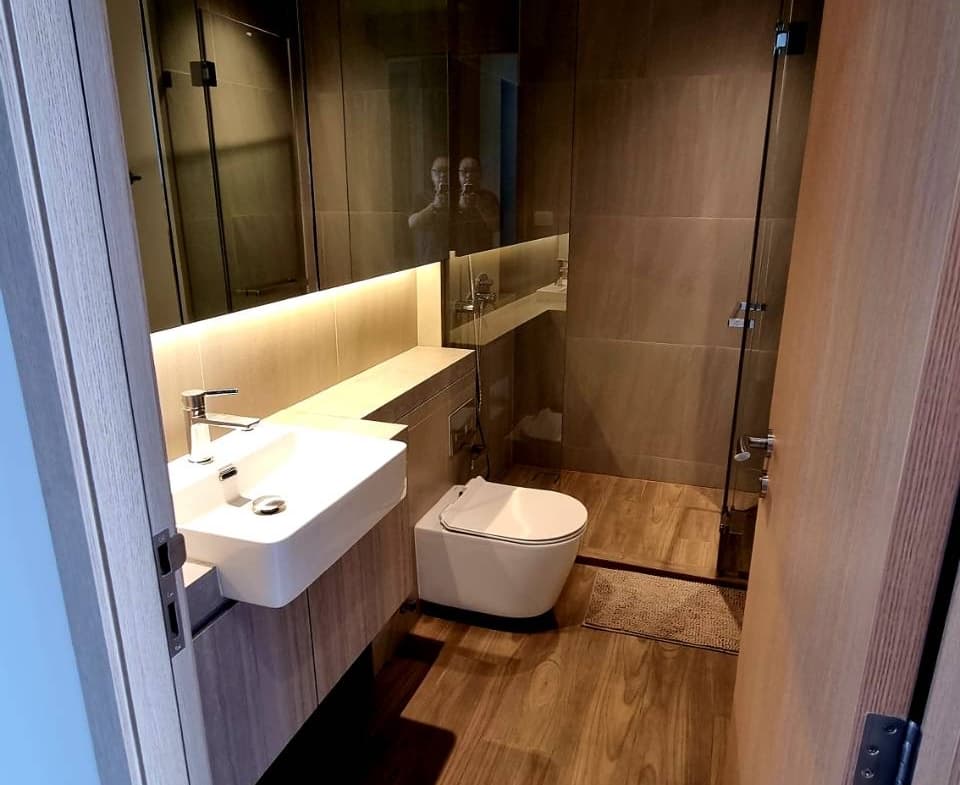 The Lofts Silom by Raimon Land