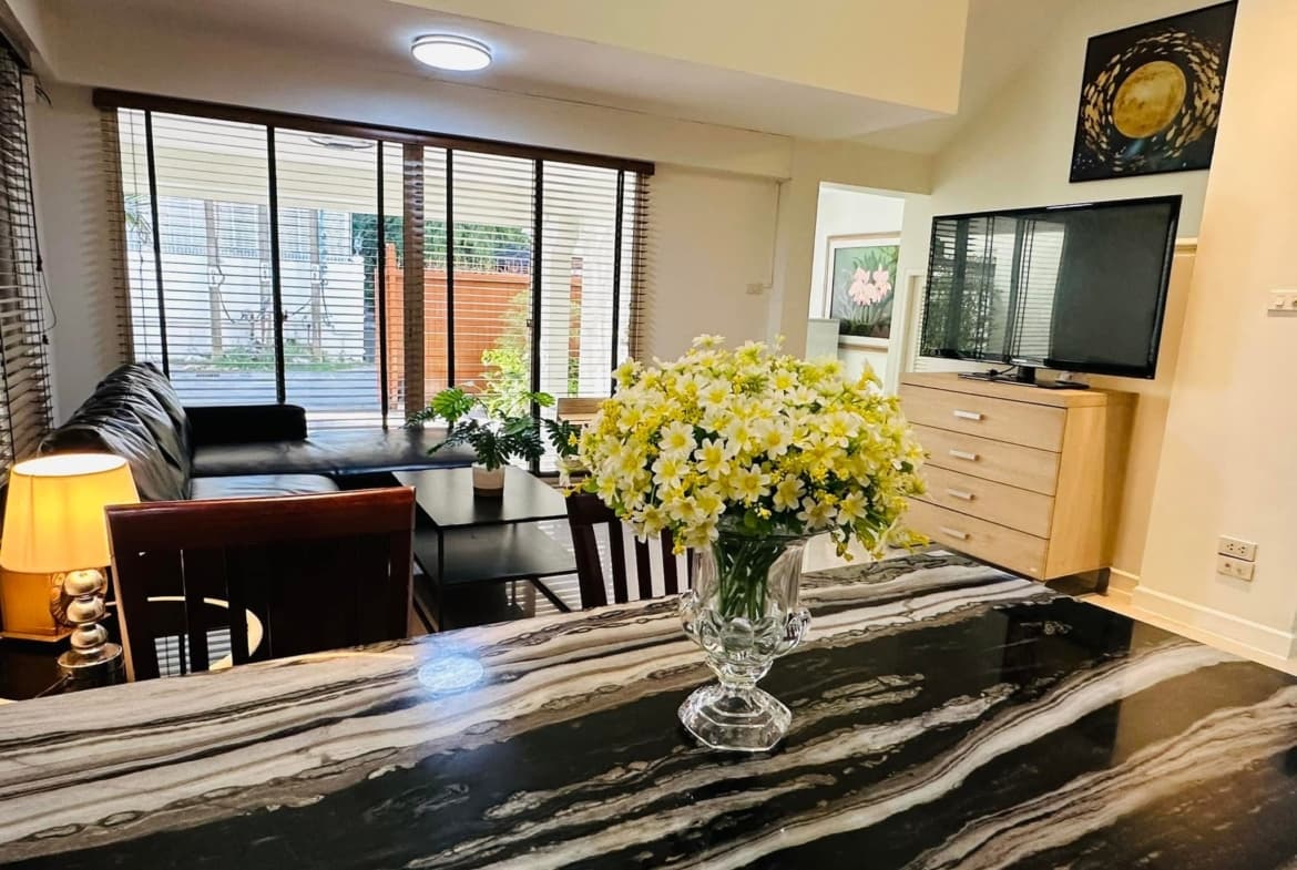 Single House (Sukhumvit 31)
