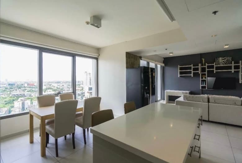  The Lofts Ekkamai 
