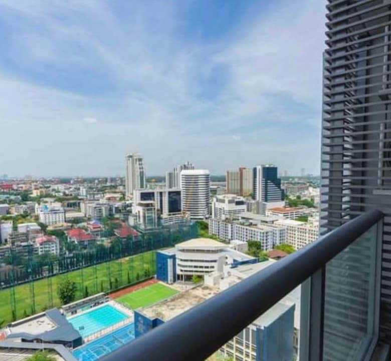  The Lofts Ekkamai 