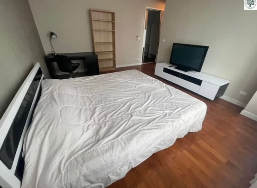 Siri Residence