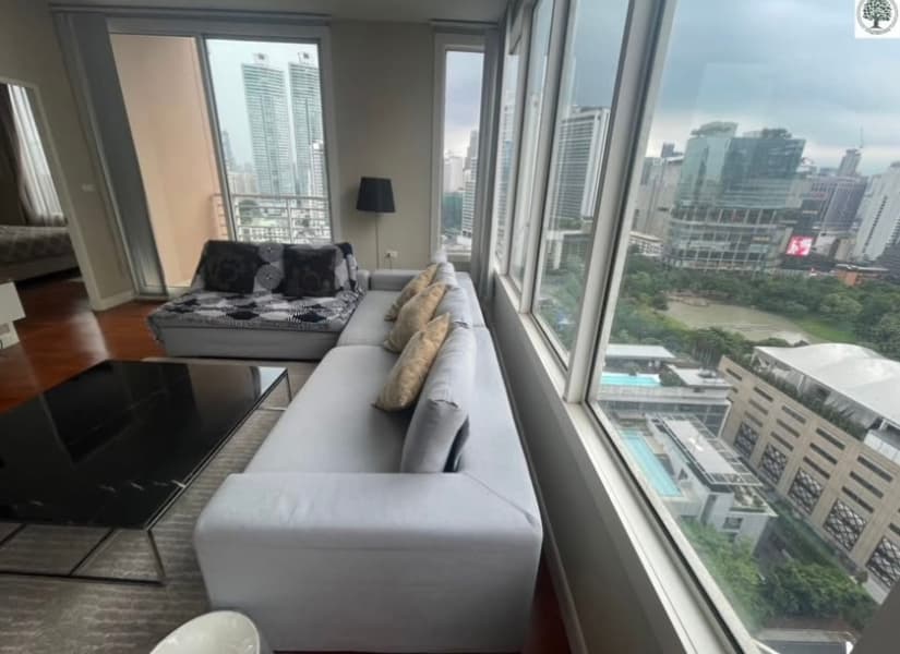 Siri Residence