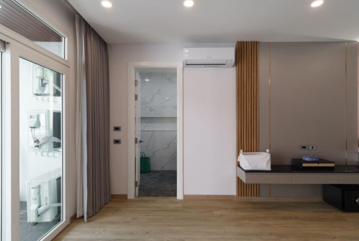 Wattana Suite Condominium