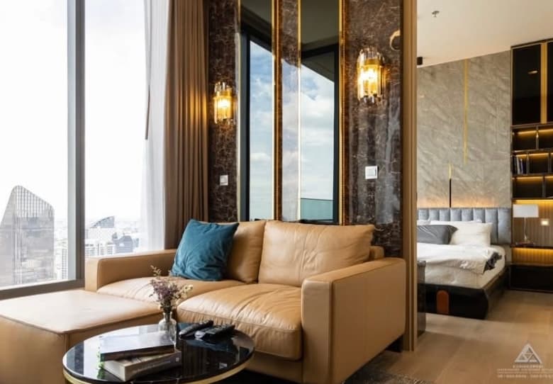 The ESSE Asoke Sukhumvit 21