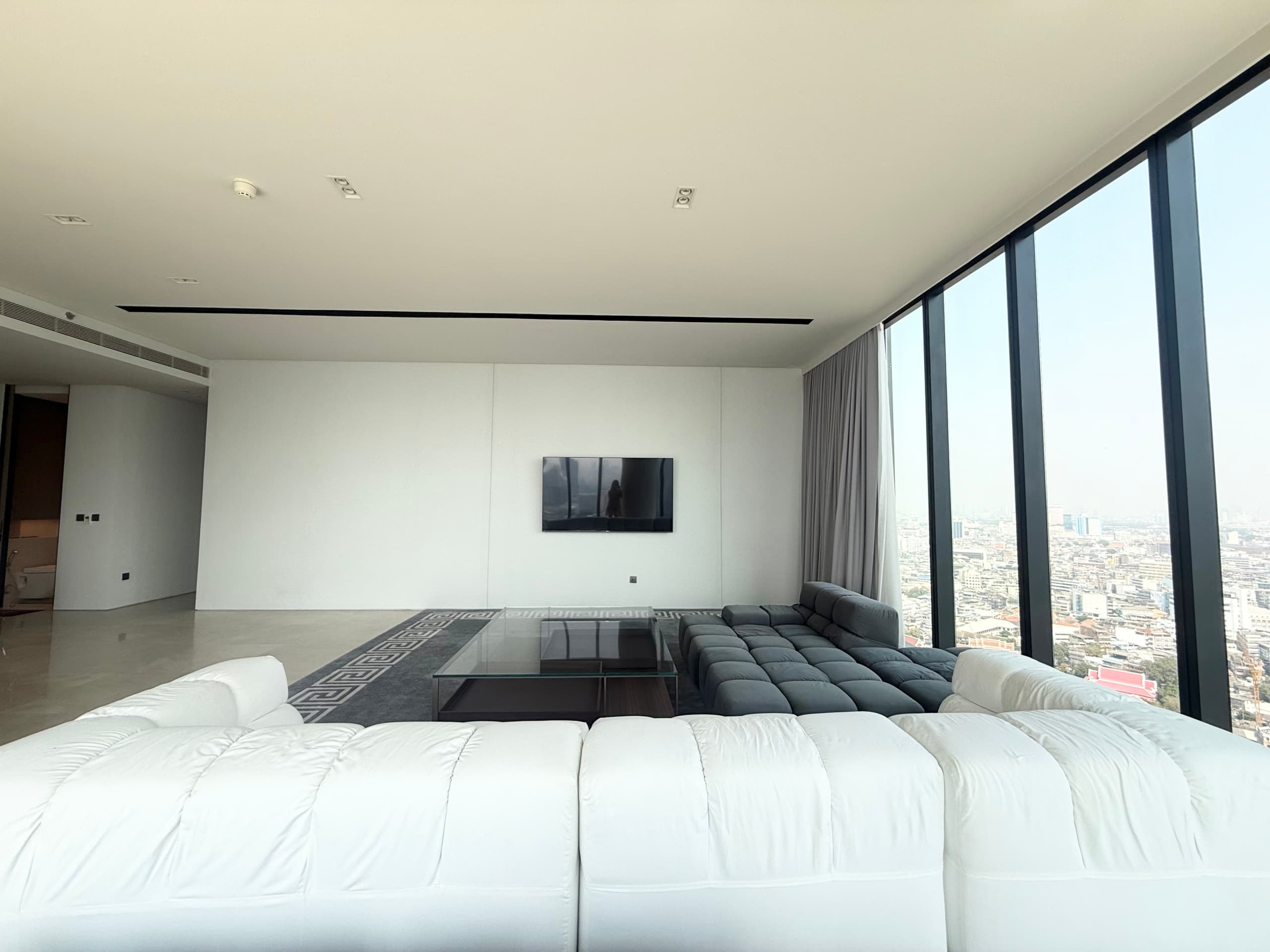 Banyan Tree Residences Riverside Bangkok