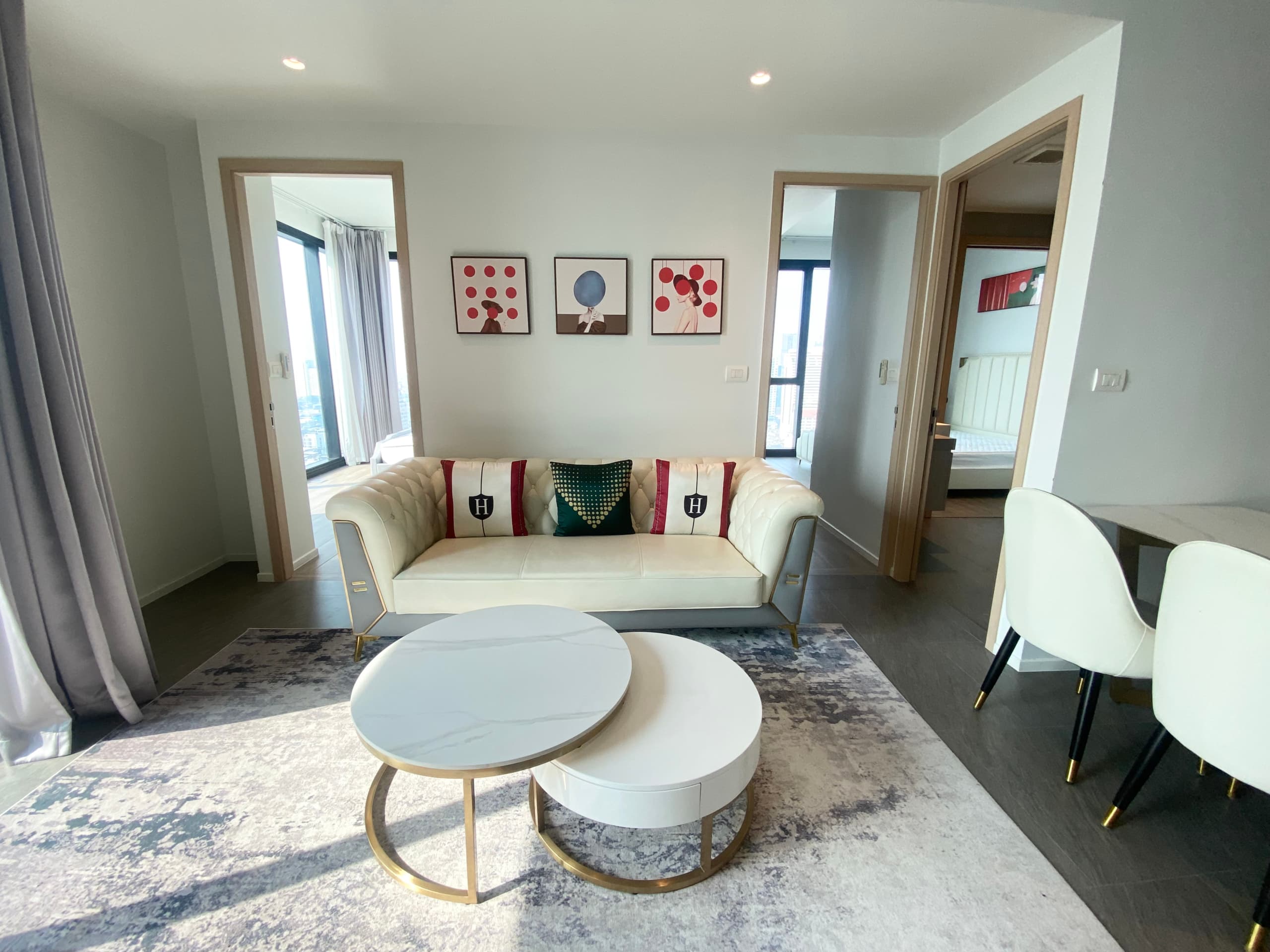 The Lofts Silom by Raimon Land