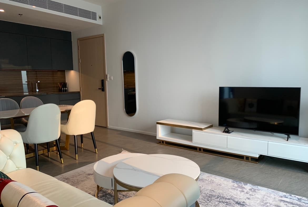 The Lofts Silom by Raimon Land
