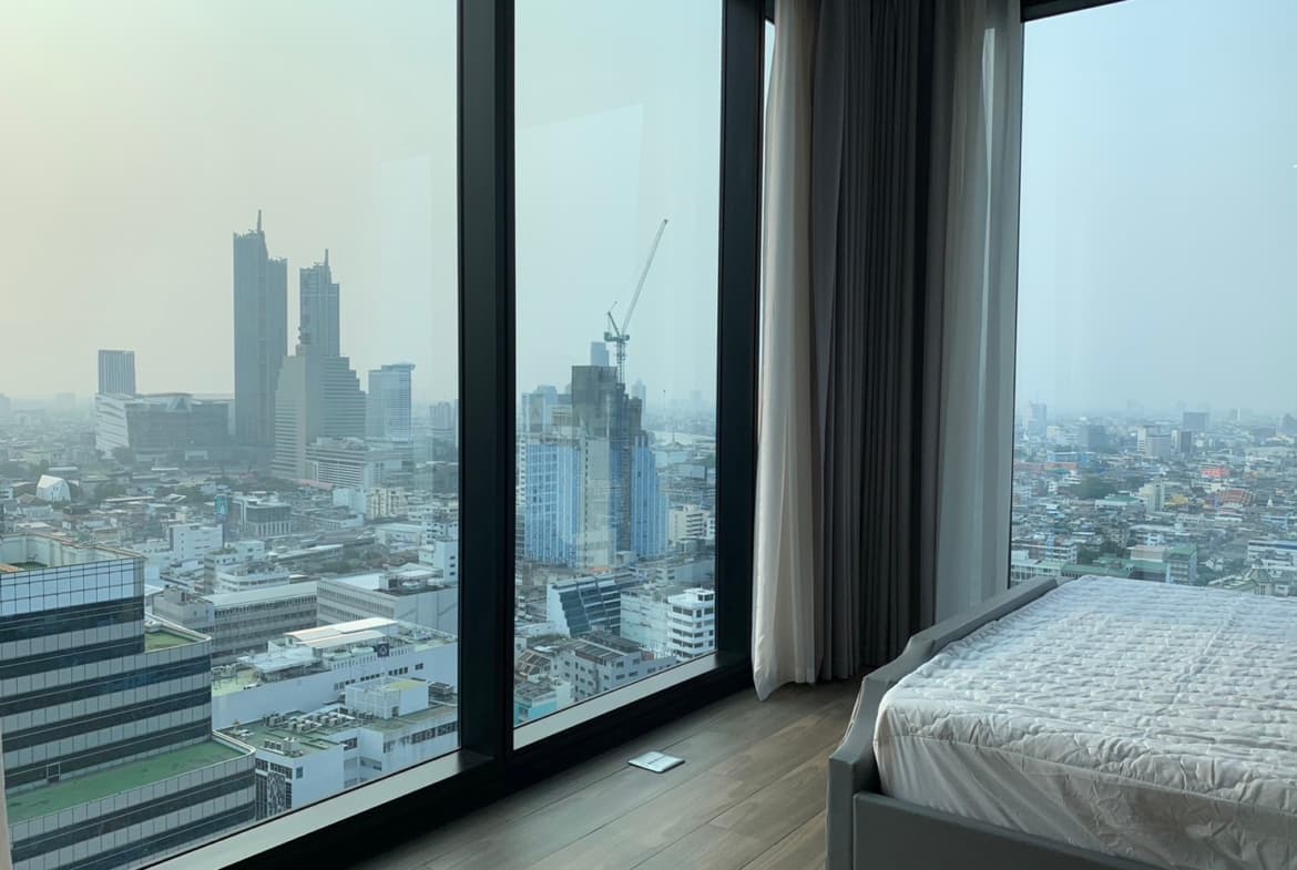 The Lofts Silom by Raimon Land