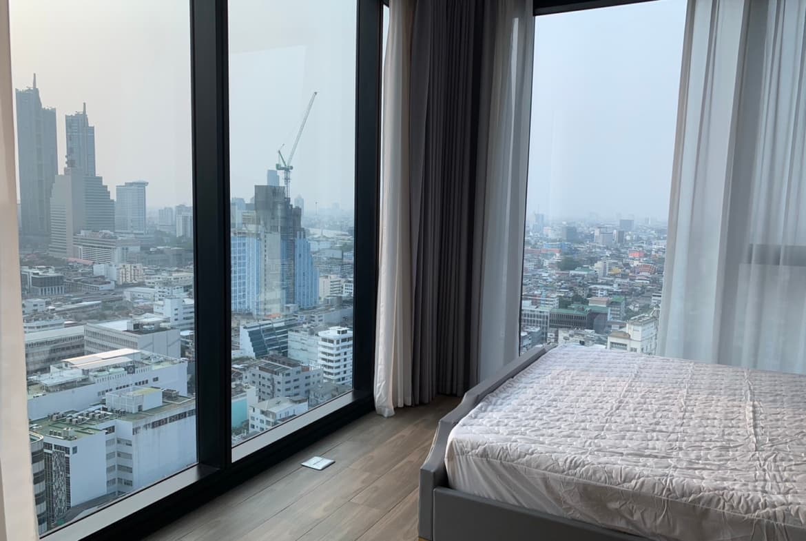 The Lofts Silom by Raimon Land