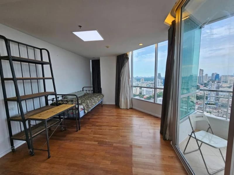 Sathorn Heritage Residences