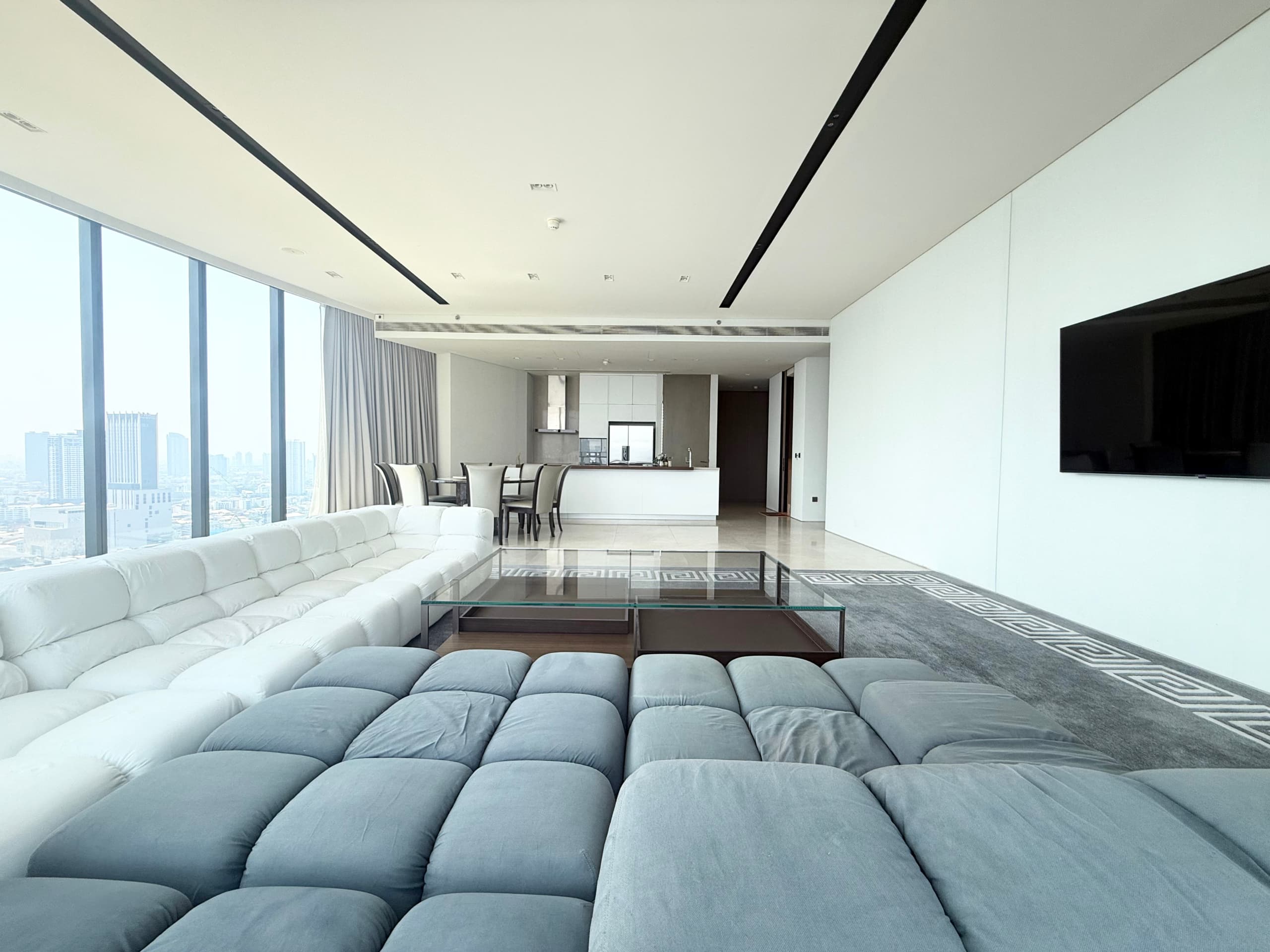 Banyan Tree Residences Riverside Bangkok