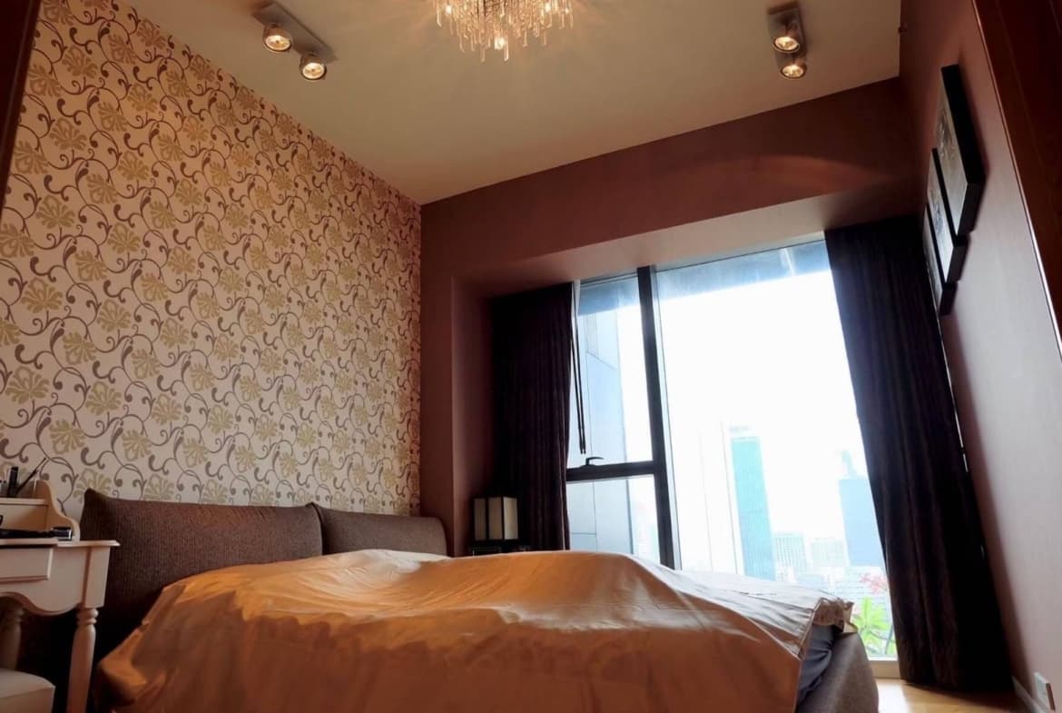  The Met Condominium