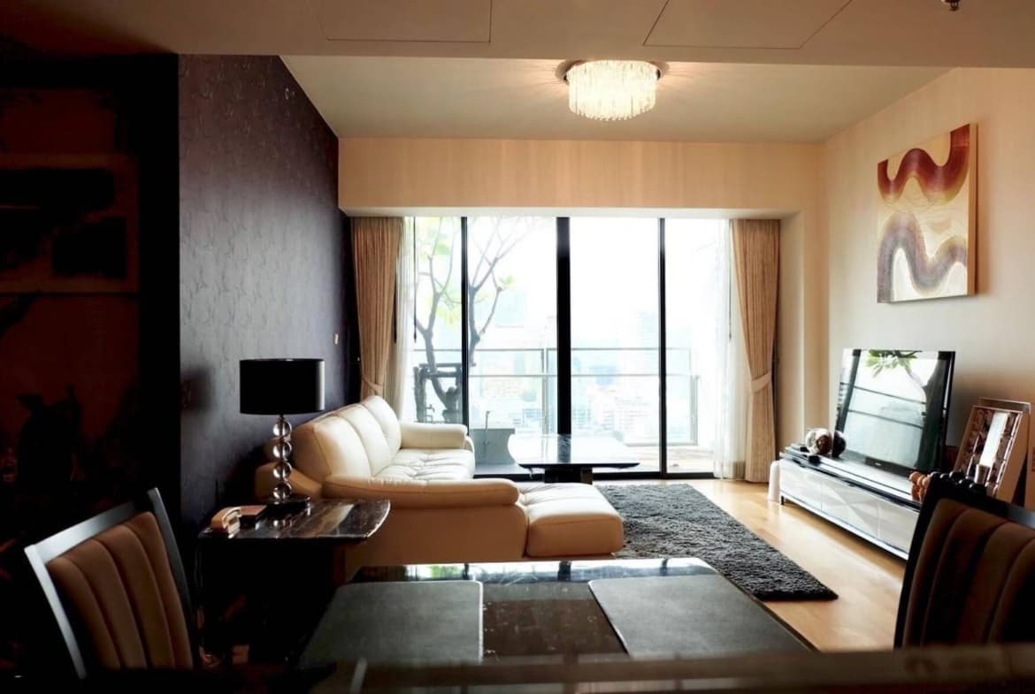  The Met Condominium