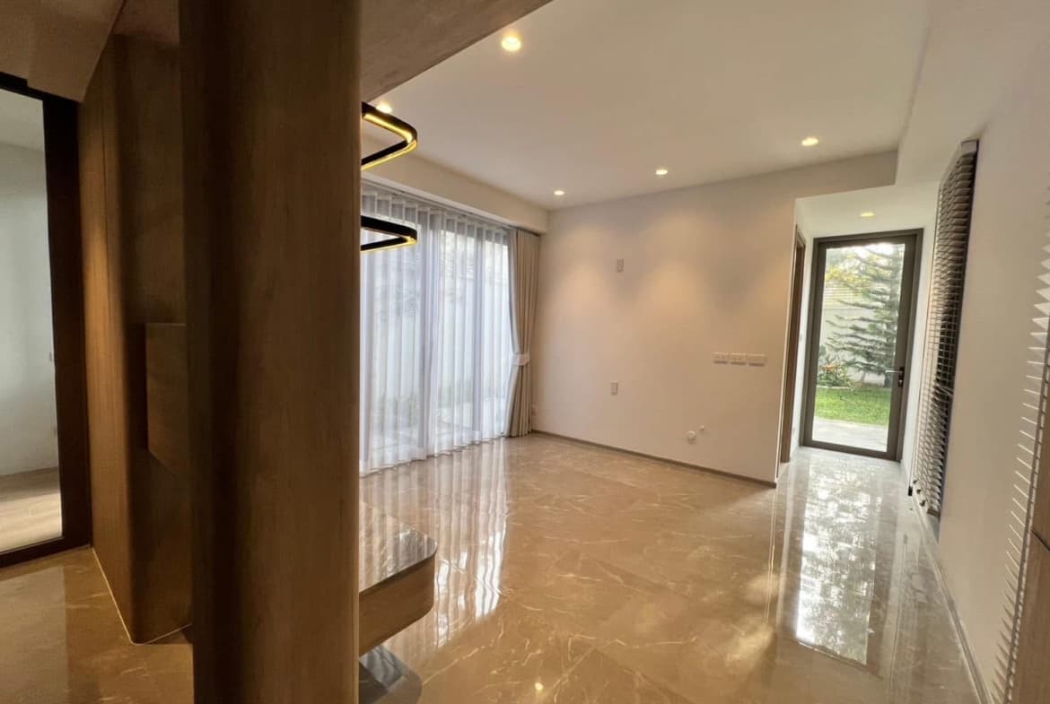 Newly Built Modern House for Rent in Sukhumvit