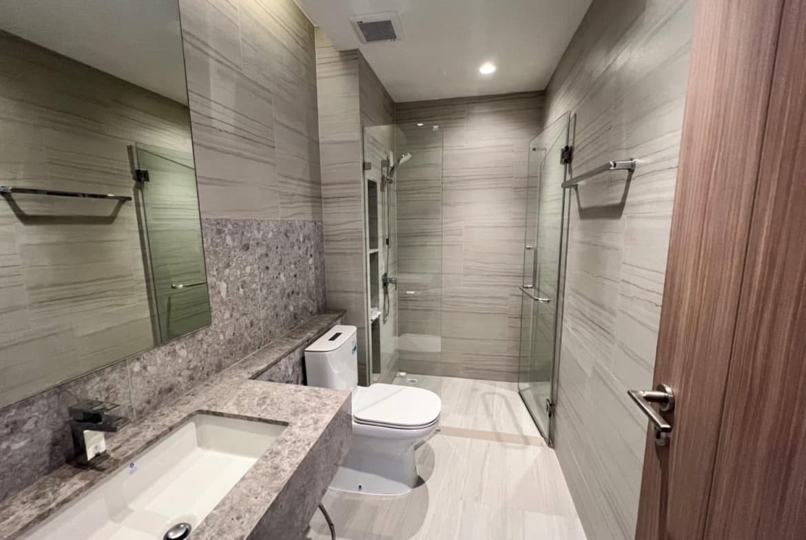 Newly Built Modern House for Rent in Sukhumvit