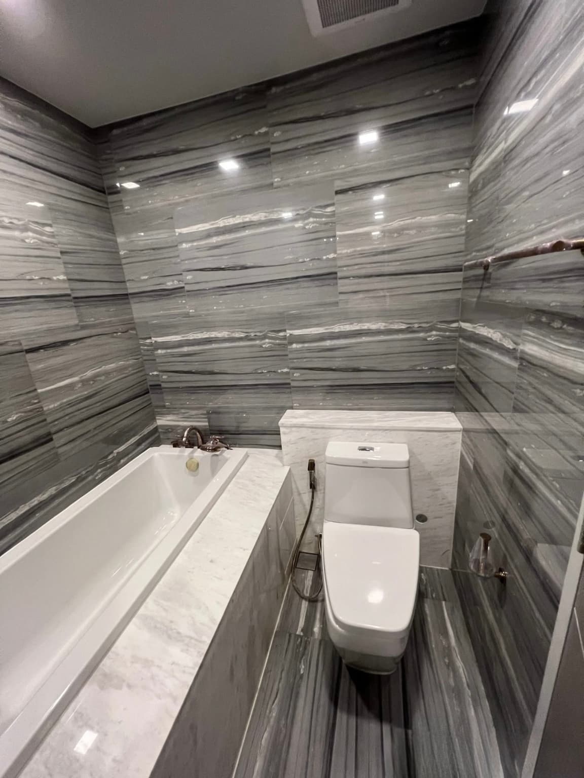 Ashton Residence 41