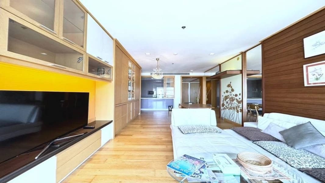 Hyde Sukhumvit 13