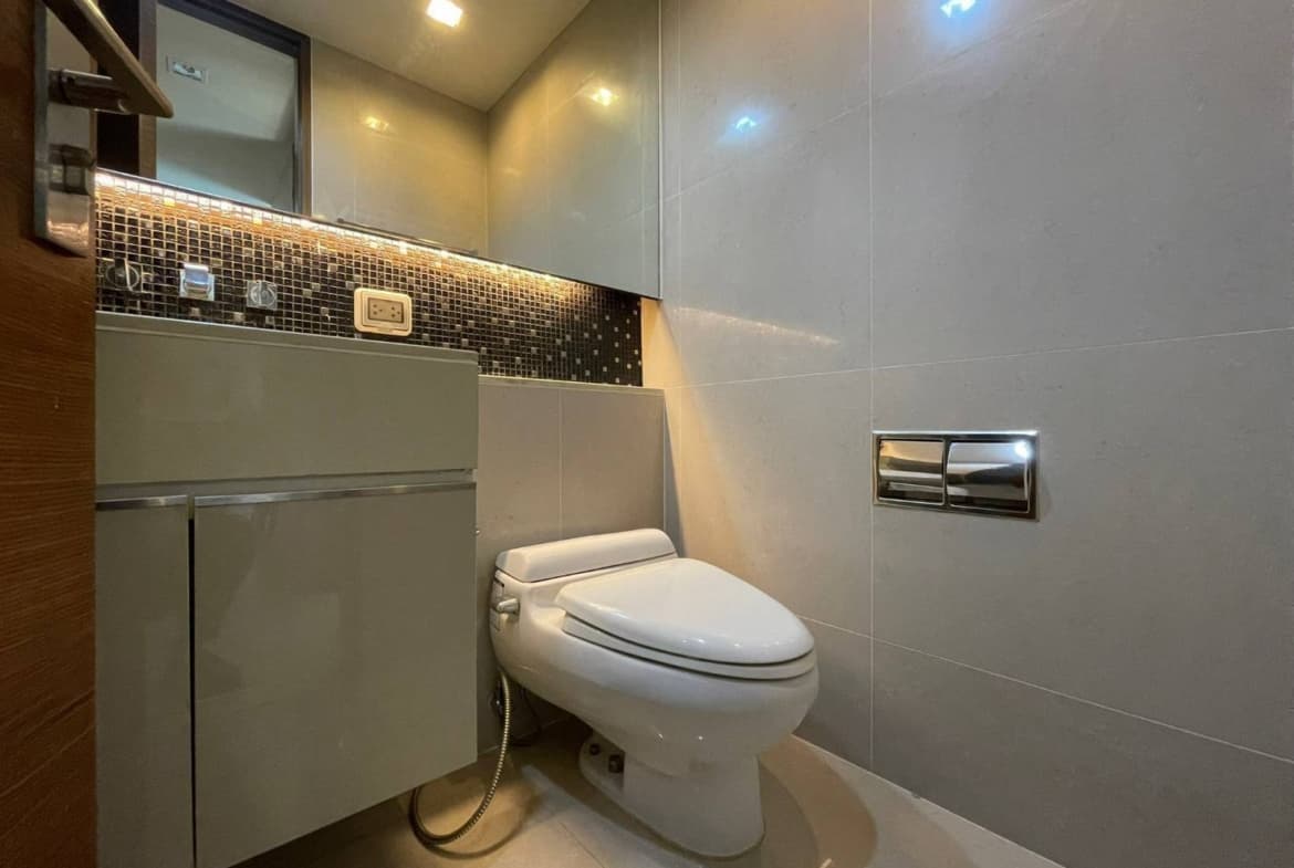 The Address Sathorn