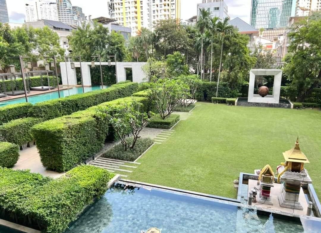 The Address Sathorn