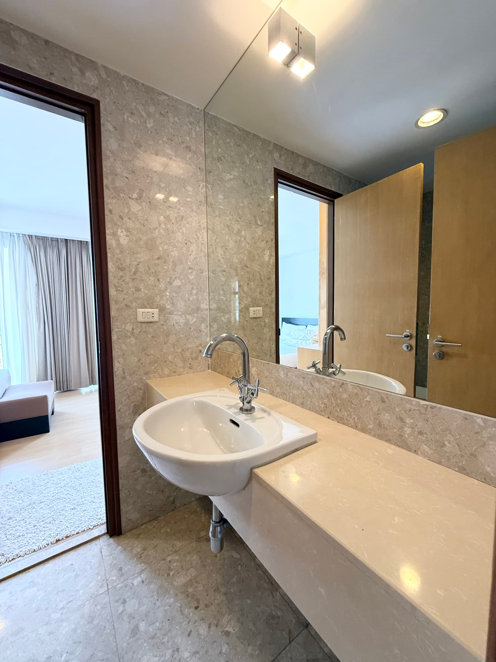 Luxury Apartment in Sukhumvit 31