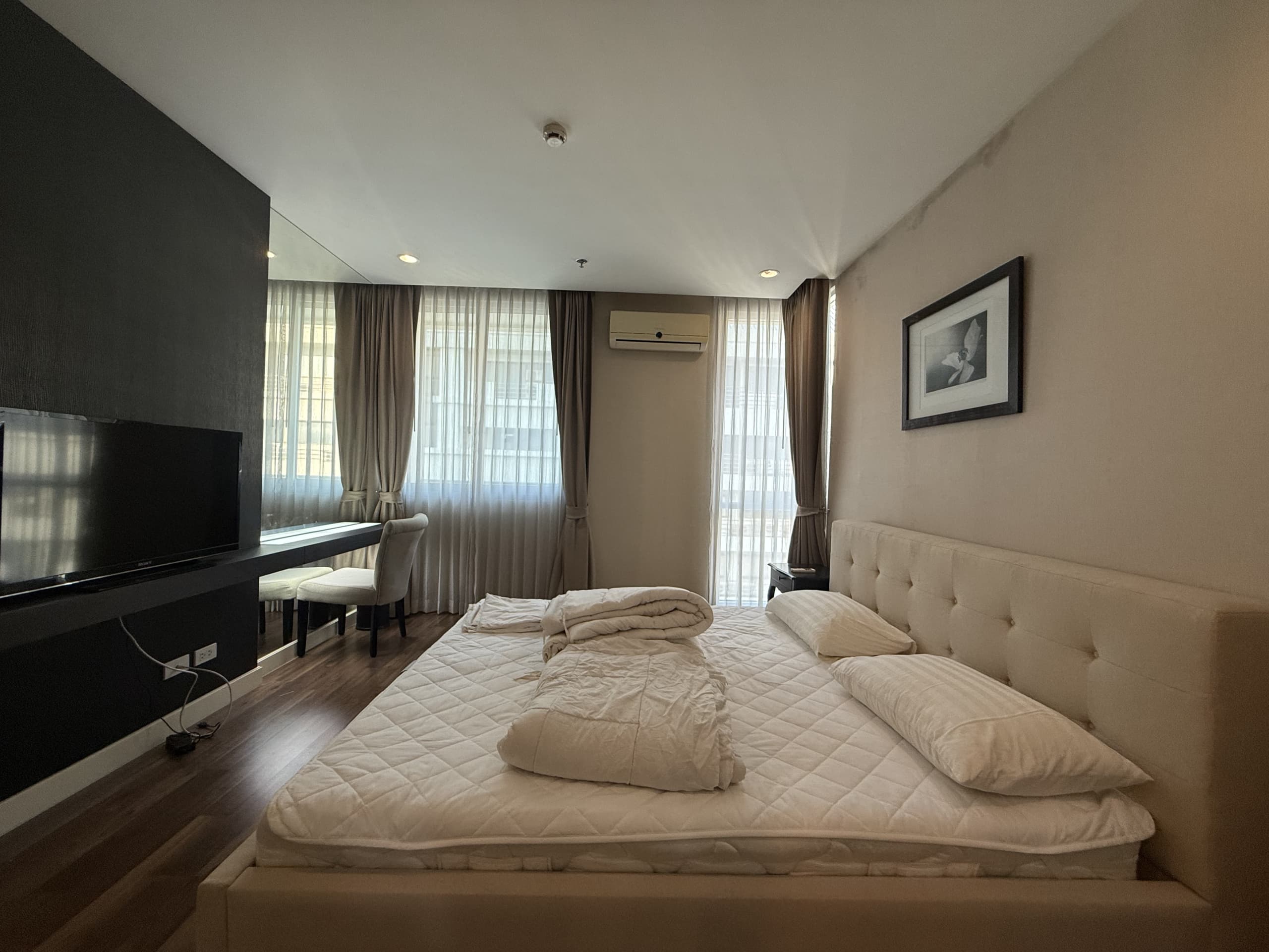 The Rajdamri Serviced Residence