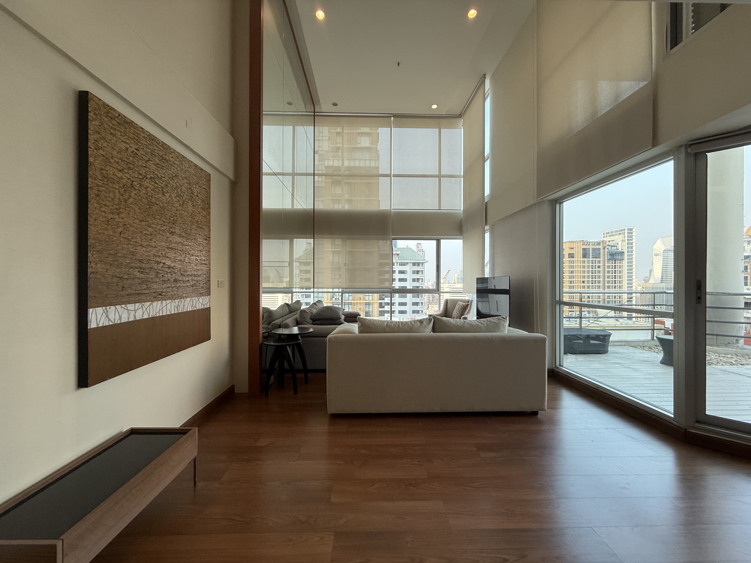 The Rajdamri Serviced Residence