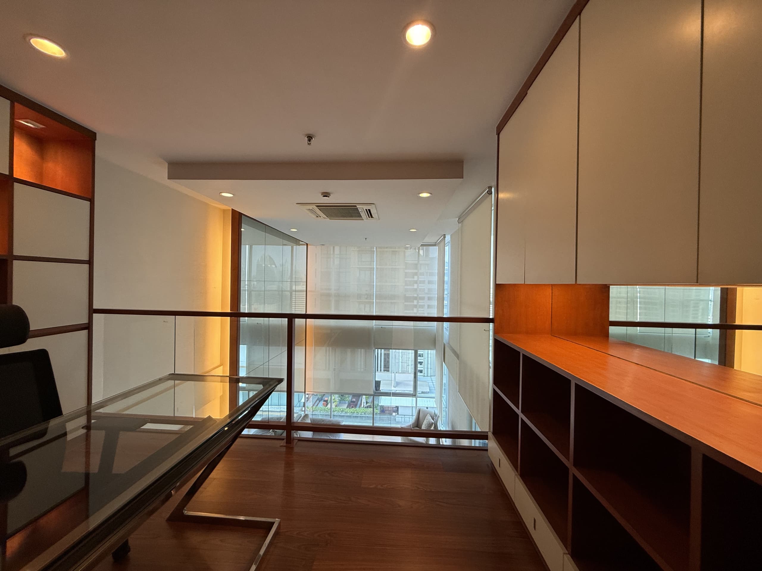 The Rajdamri Serviced Residence