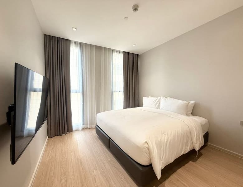 Luxury Pet Friendly Residence in Asoke 