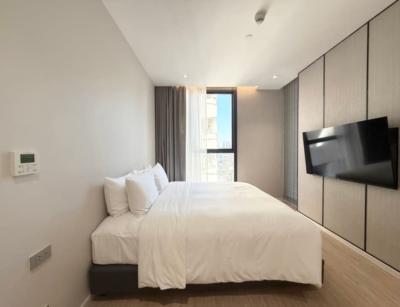 Luxury Pet Friendly Residence in Asoke 