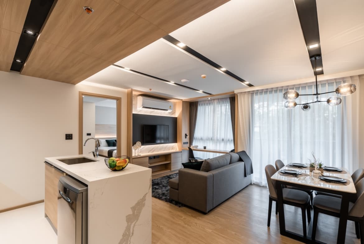 Spacious Pet Friendly Apartment in Ekkamai 