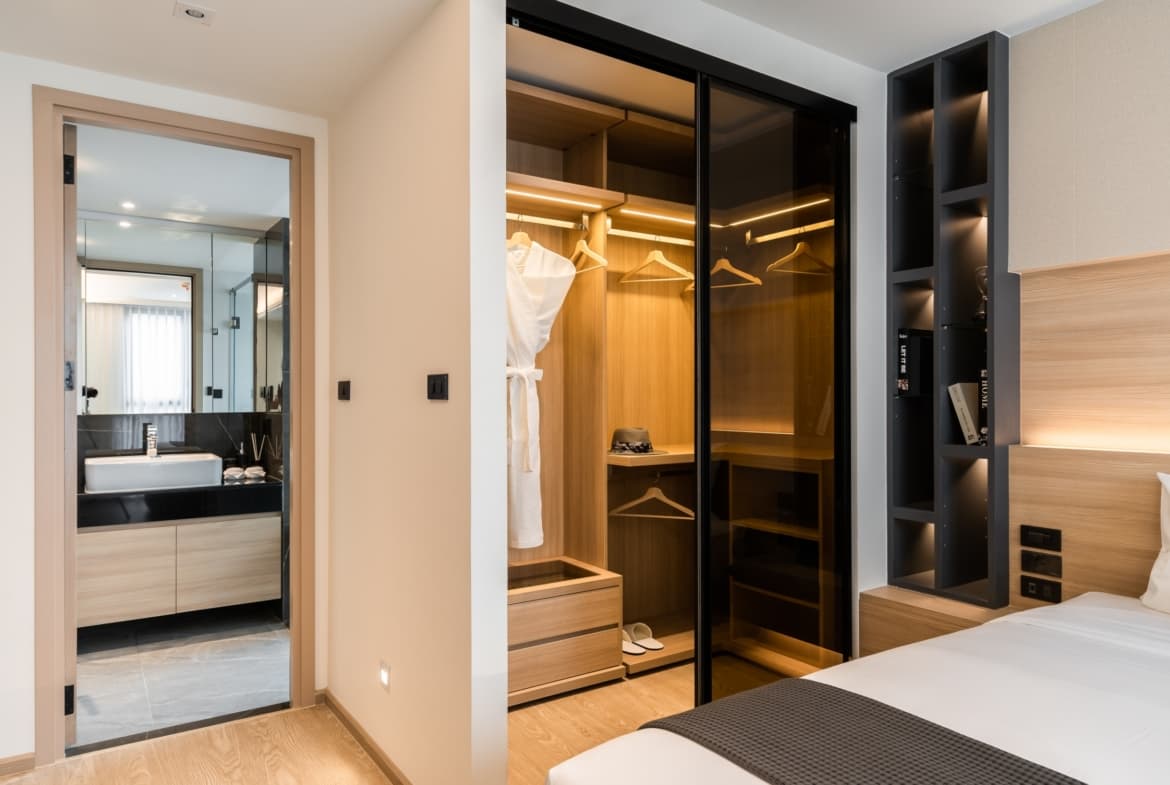 Spacious Pet Friendly Apartment in Ekkamai 