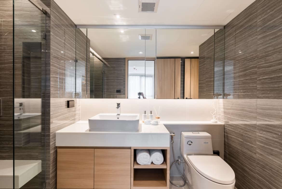 Spacious Pet Friendly Apartment in Ekkamai 