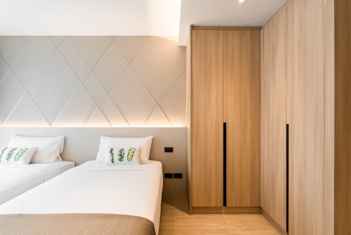 Spacious Pet Friendly Apartment in Ekkamai 