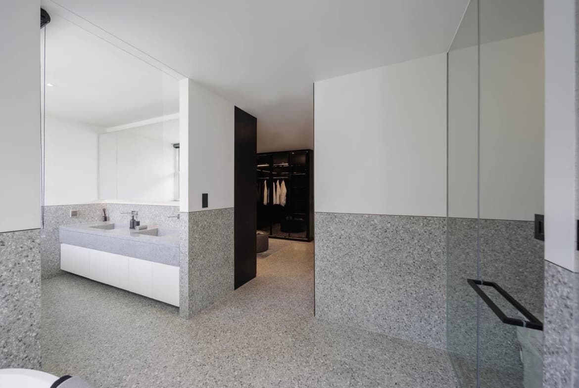 3-Storey Luxury Home in Bangna