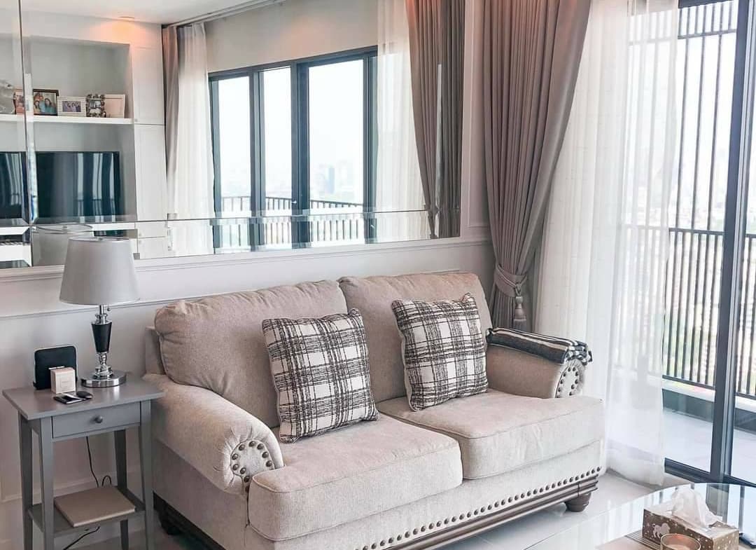 C Ekkamai Condominium