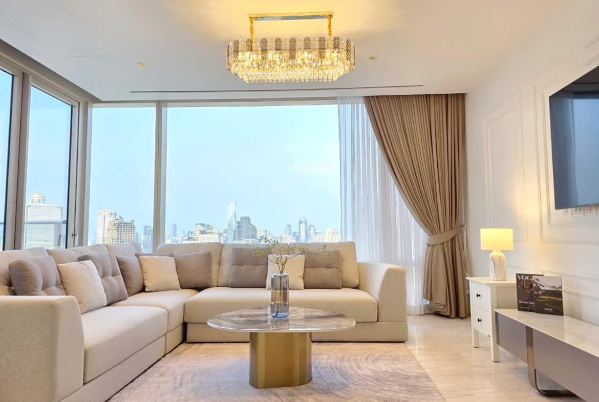 Four Seasons Private Residences