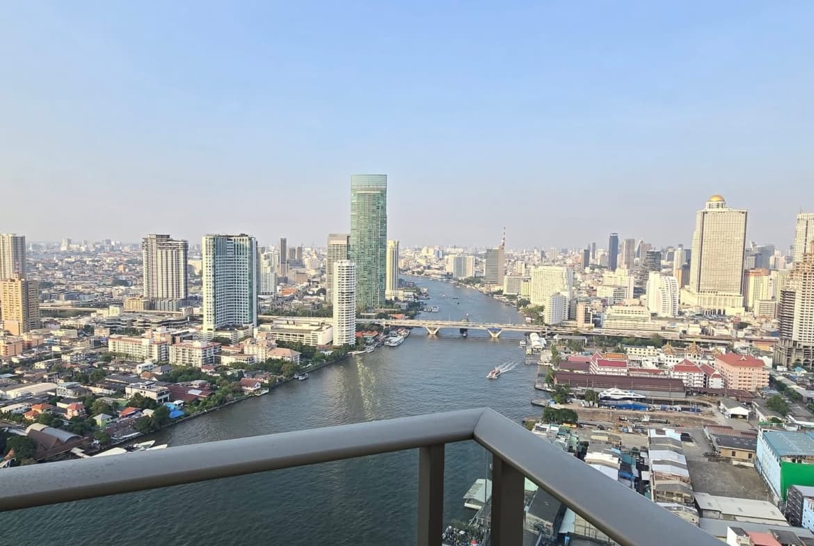 Four Seasons Private Residences