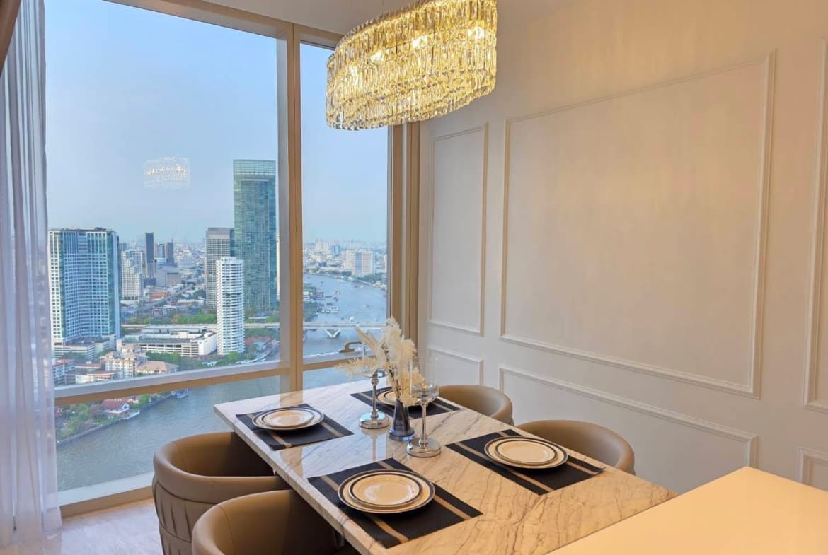 Four Seasons Private Residences