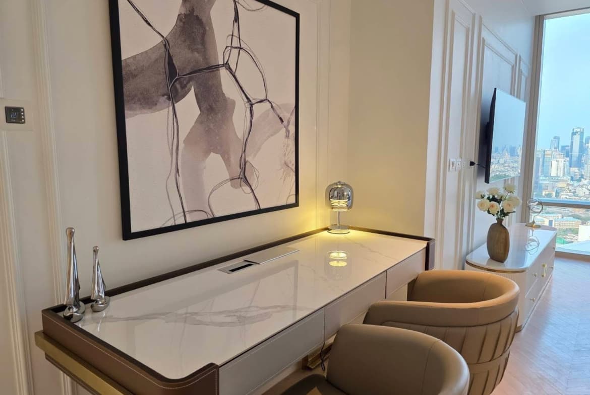 Four Seasons Private Residences