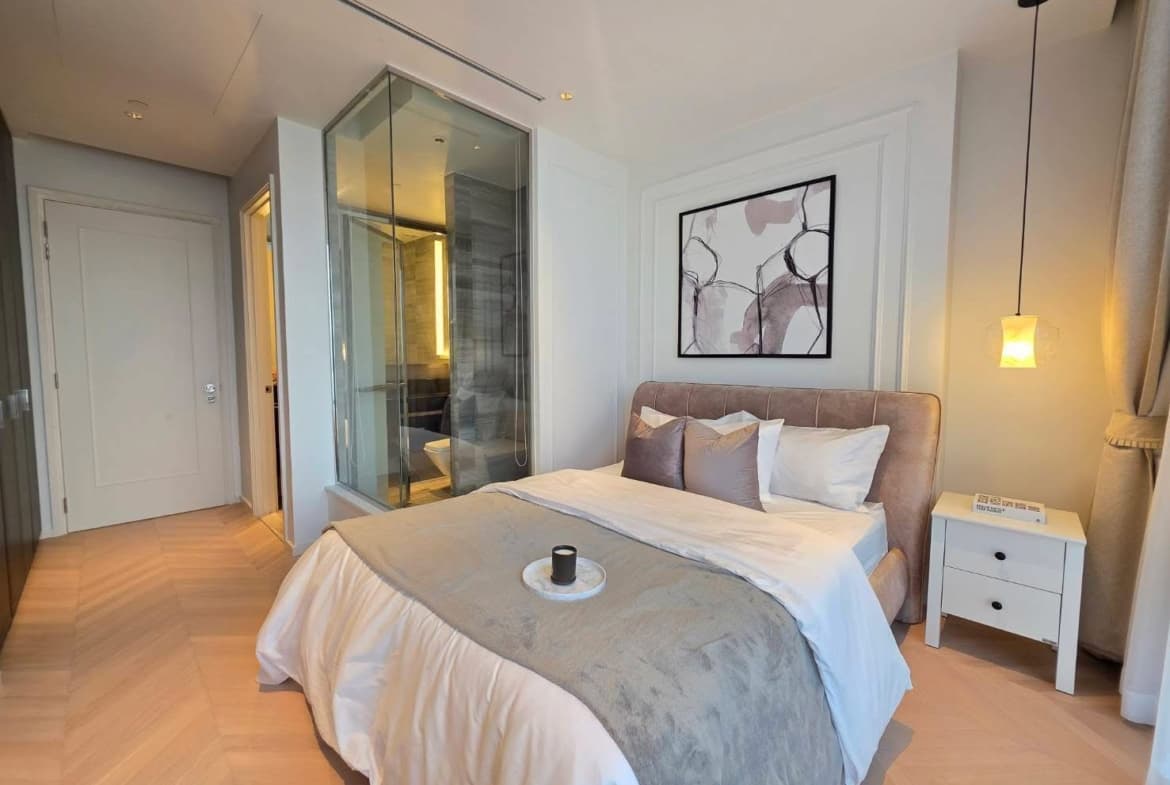 Four Seasons Private Residences