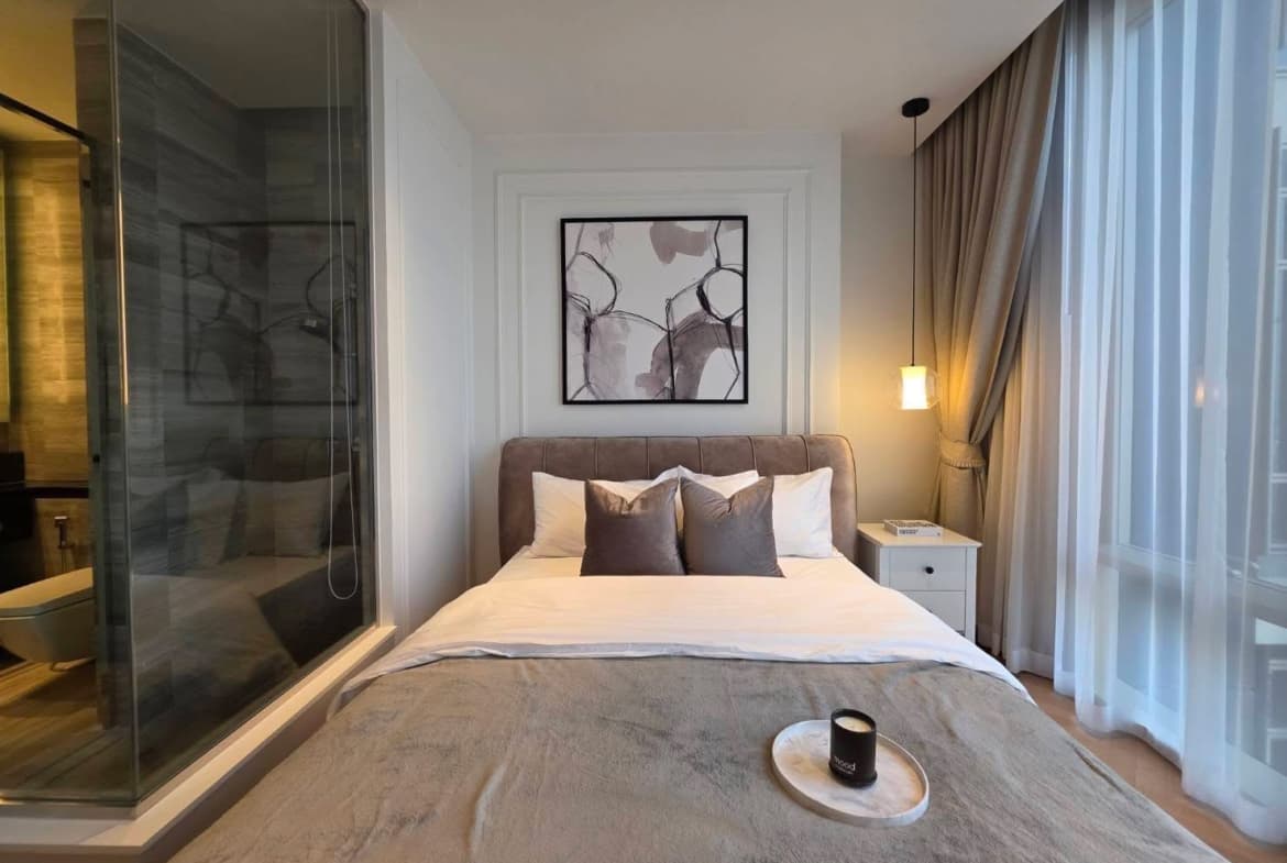 Four Seasons Private Residences