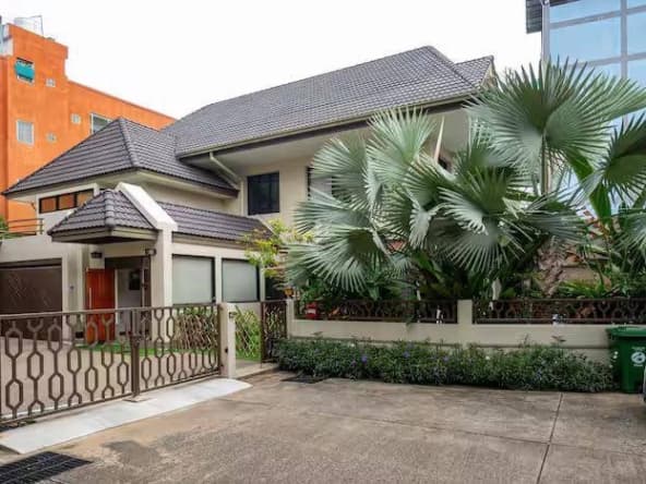 Single House in Thonglor
