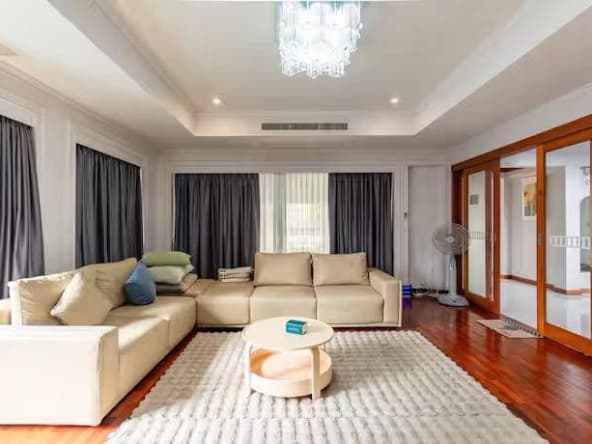 Single House in Thonglor