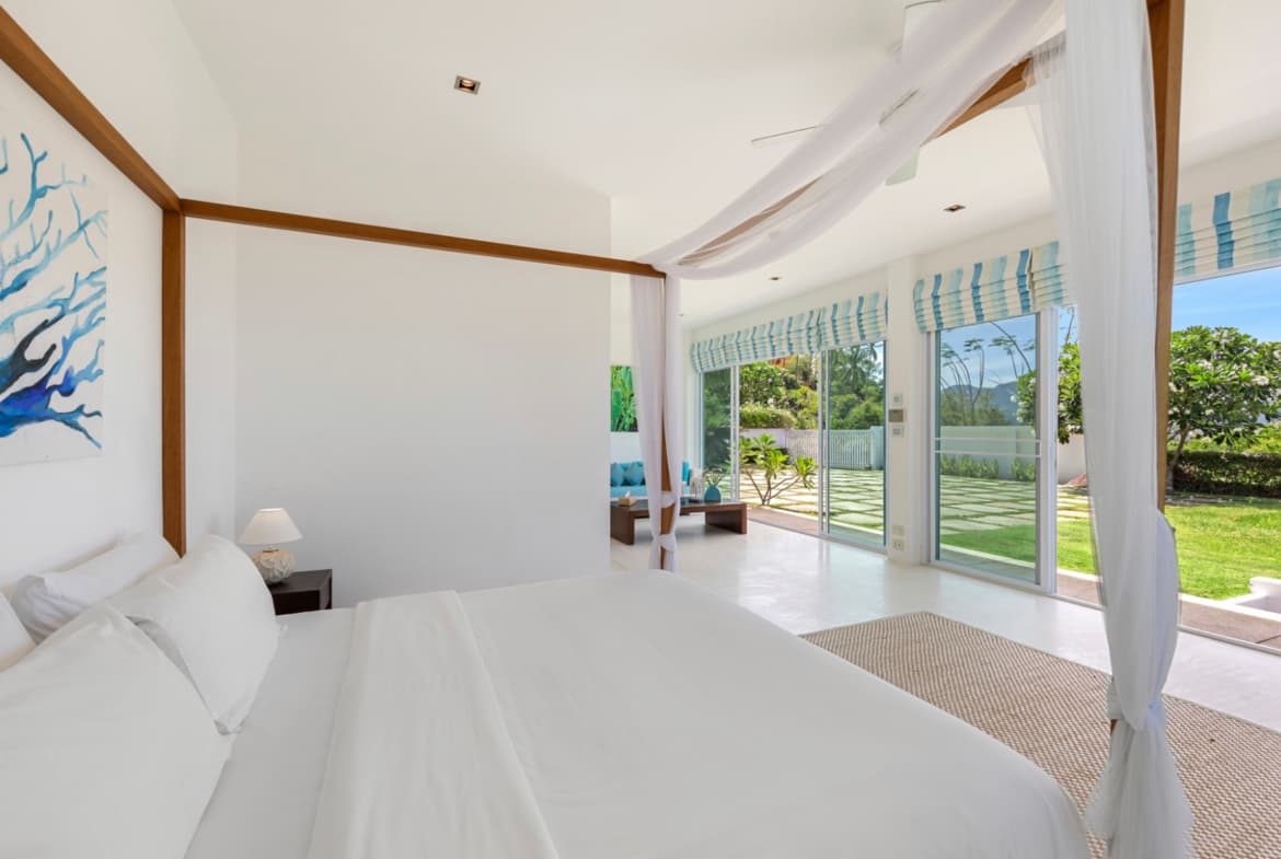 Modern Luxury Pool Villa in Koh Samui